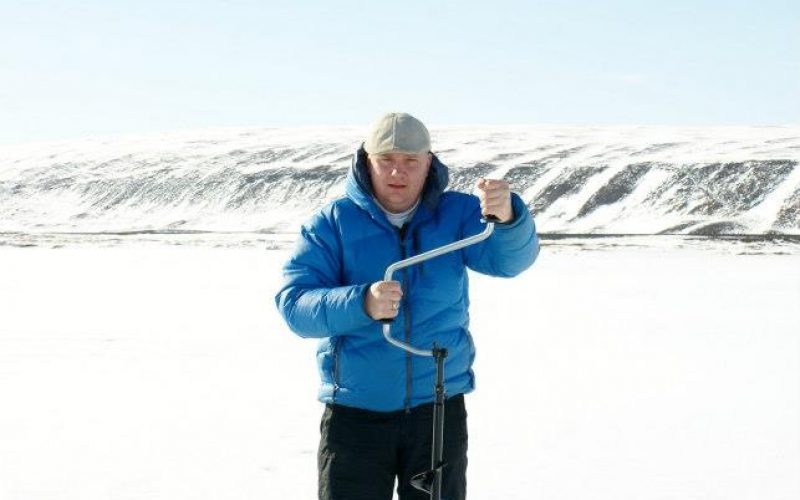 Ice-Fishing www.ttv.is